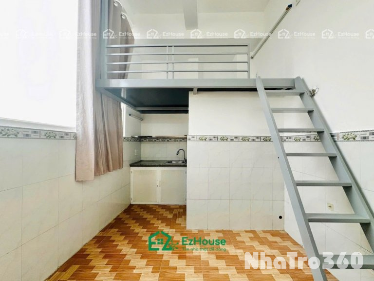 Nội thất máy lanh, gác, cửa sổ trời, thang máy