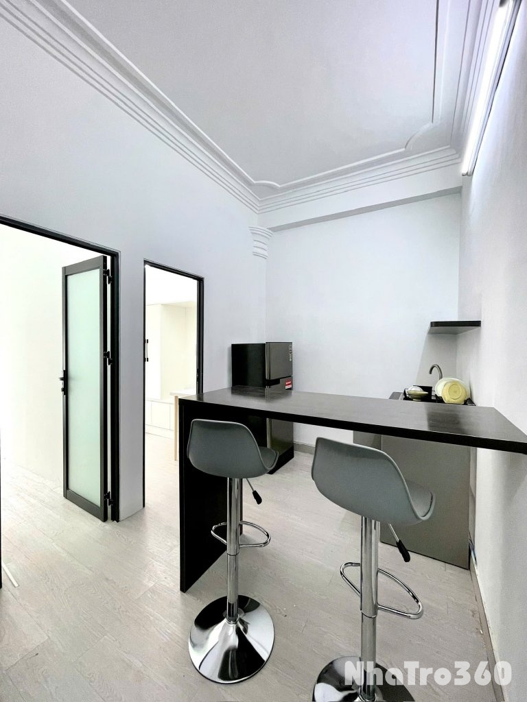 Cho thuê căn hộ 2PN, Q10 || đường Lý Thường Kiệt || gần SVĐ Phú Thọ, ĐH Bách Khoa, Nhà thờ Đồng Tiến