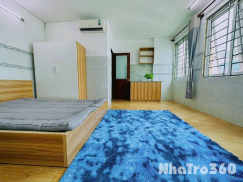 Studio full nt , cửa sổ trời , thang máy , vân tay
