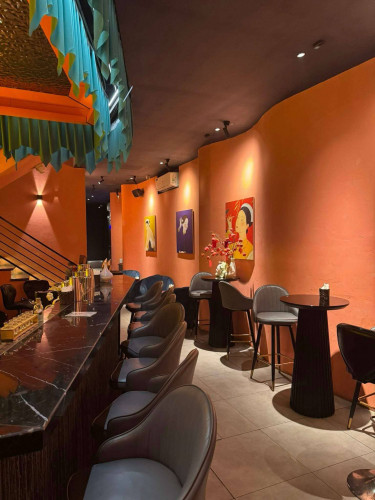 Sang Nhượng Cửa Hàng Quán Bar Pub Vị trí : lô 2 Shophouse cc Thanh Bình, đường Nguyễn Cao Tp Bắc Ninh