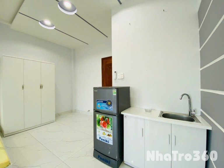 Full nội thất, cửa sổ lớn, thoáng rộng, Bình Tân