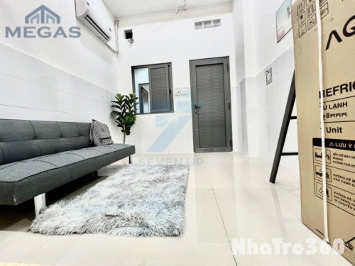 Gác cao, Full nội thất, nhà xe cực lớn, rộng