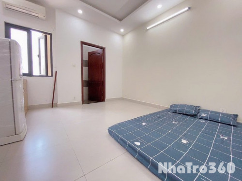 Full nội thất, ở được liền, cửa sổ thoáng mát