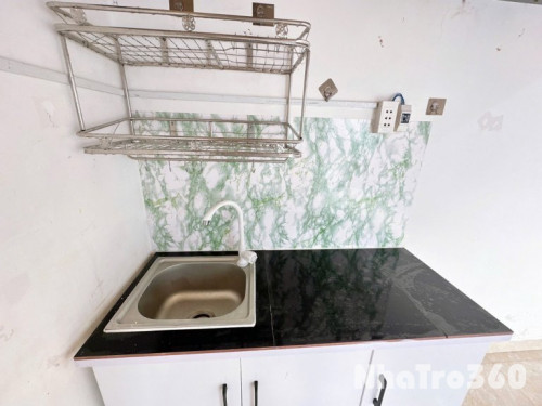 Phòng thoáng-có bancol-có gác