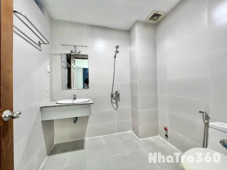 Studio bancong tách bếp tại tân phong q7