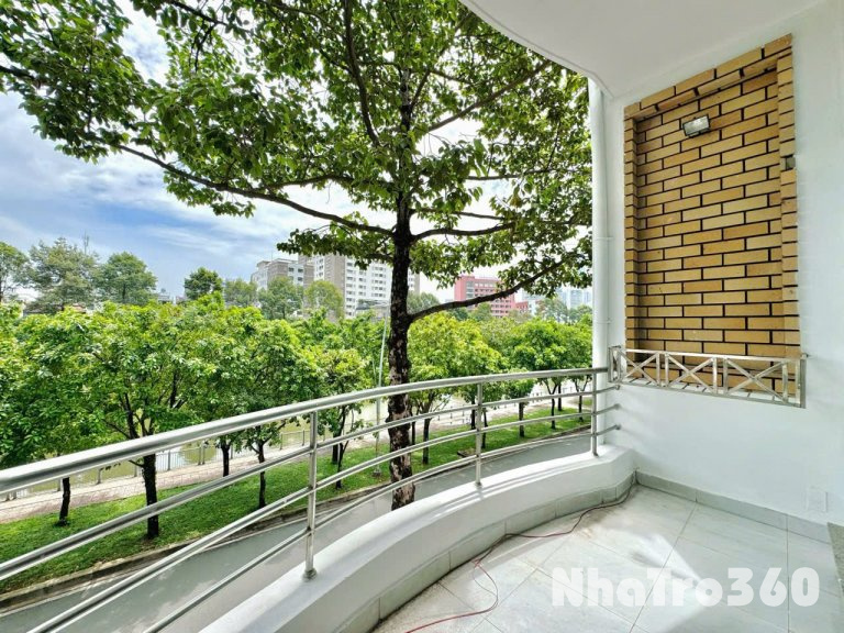 🏝🏝 CHO THUÊ CĂN HỘ 1 PHÒNG NGỦ XINH XẮN - CÓ BAN CÔNG VIEW BỜ KÈ HOÀNG SA QUẬN 1 🏝🏝