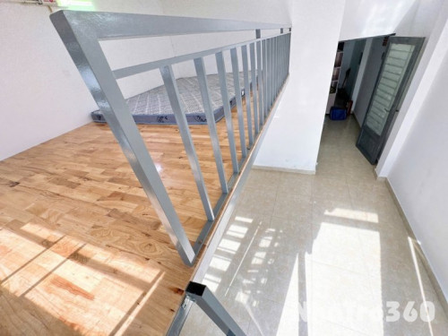 Phòng thoáng-có bancol-có gác