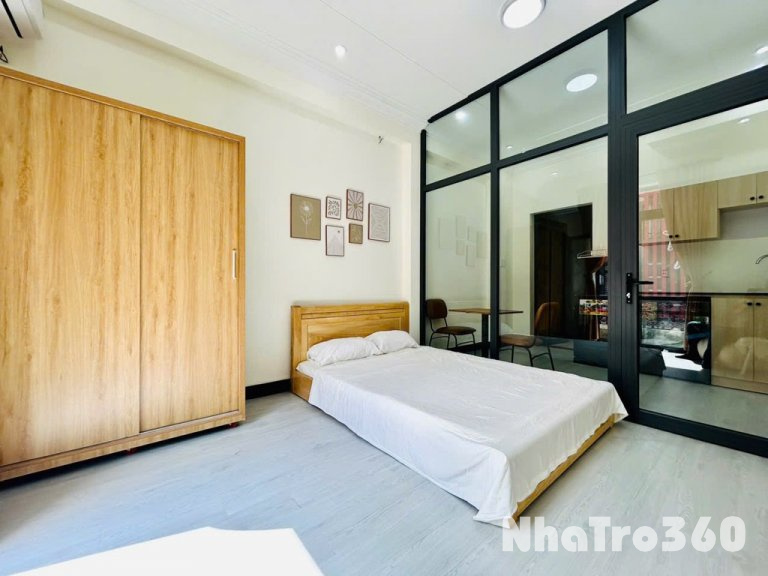 Căn hộ 1 PN 45m2 ban công ngay Hoàng Sa Trường Sa