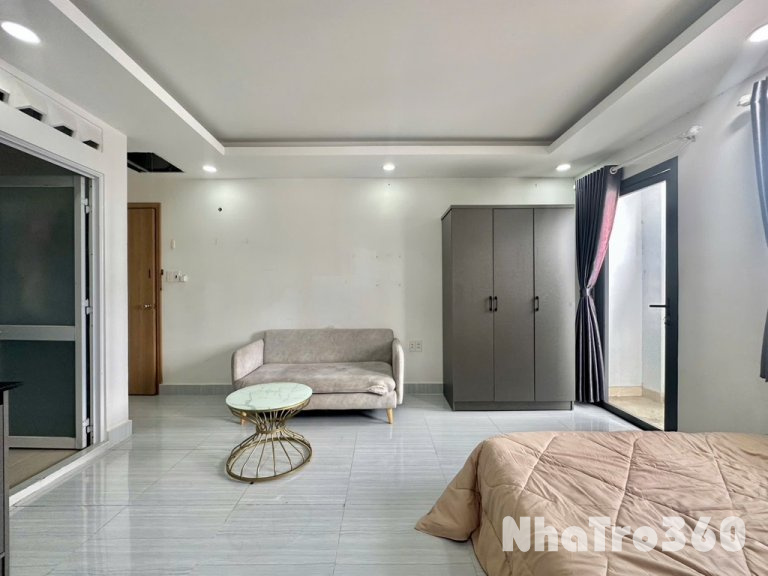 Căn Hộ Ban Công Thang Máy Nguyễn Trãi Quận 1