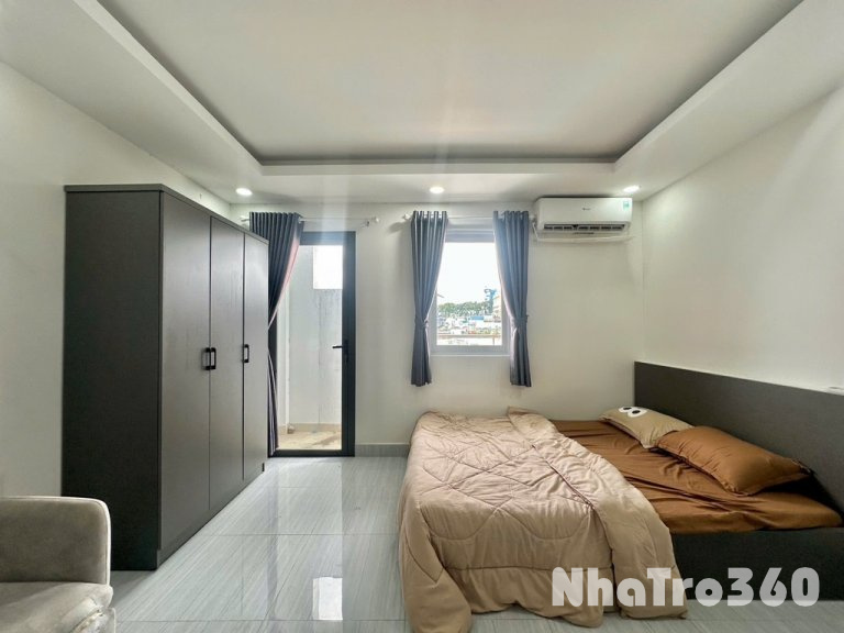 Căn Hộ Ban Công Thang Máy Nguyễn Trãi Quận 1