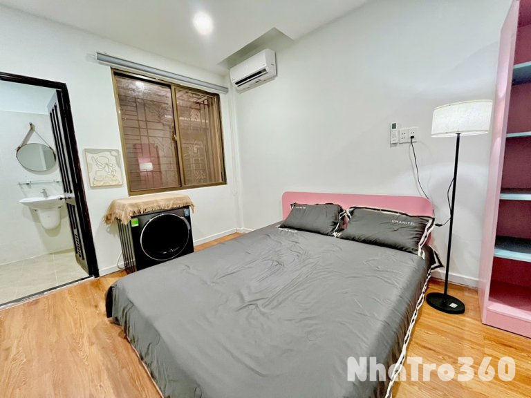 Studio tách bếp full nội thất, máy giặt riêng q7