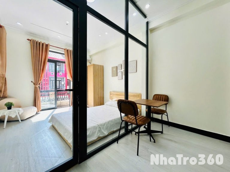 Căn hộ 1 PN 45m2 ban công ngay Hoàng Sa Trường Sa