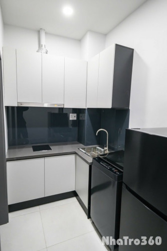 Khai Trương căn hộ ngay trung tâm quận 1, phòng cửa sổ đón nắng, gần hồ Con Rùa, UEH