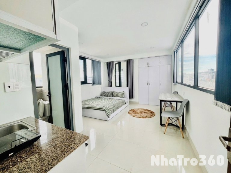 Studio cửa sổ rộng thoáng, full nội thất, tân quy
