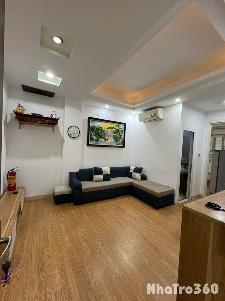 Chính Chủ Cho Thuê Chung Cư Cao Cấp 2 Ngủ 1 Khách