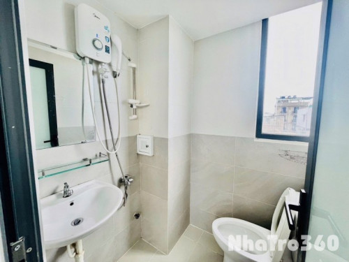 Studio cửa sổ rộng thoáng, full nội thất, tân quy