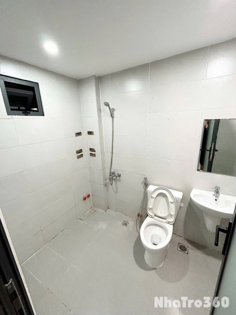 Cho thuê căn hộ 1PN, Q10, đường Thành Thái, gần Sân Vận Động Phú Thọ, Nhà Thờ Đồng Tiến, Vạn Hạnh Mall