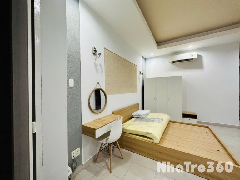 Studio ban công, Full nội thất