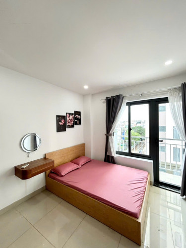Cho thuê căn hộ 1PN, Q10, đường Thành Thái, gần Sân Vận Động Phú Thọ, Nhà Thờ Đồng Tiến, Vạn Hạnh Mall