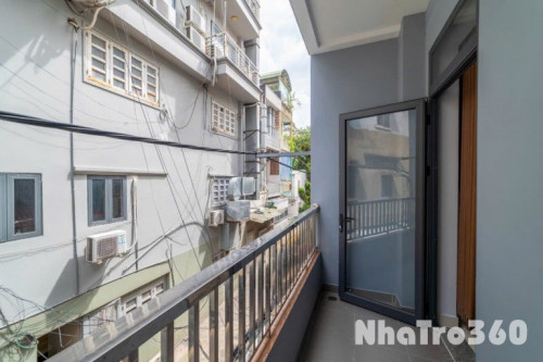 🏠Cho thuê căn hộ Studio Ban công Q1 gần cầu Nguyễn Văn Cừ, Nowzone, chợ Bến Thành, Bitexco, Bùi Viện