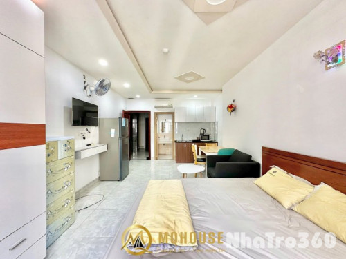 Khai Trương căn hộ ngay trung tâm quận 1, cửa sổ đón nắng, gần vòng xoay Lý Thái Tổ