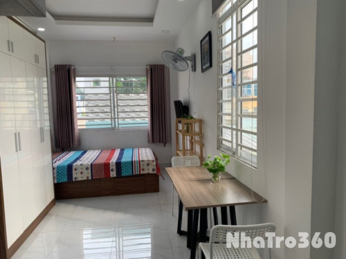 Cho thuê căn hộ Q1, đường Nguyễn Văn Cừ, gần cầu Nguyễn Văn Cừ, Công Viên 23/9, ĐH Văn Lang