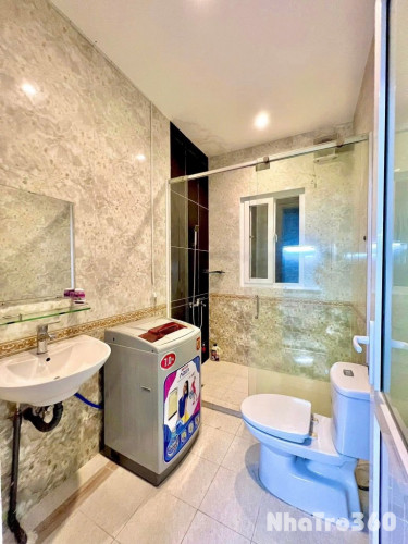 Studio tách bếp full nội thất máy giặt riêng rmit