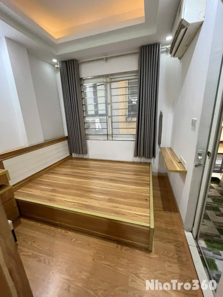 Chính Chủ Cho Thuê Chung Cư Cao Cấp 2 Ngủ 1 Khách