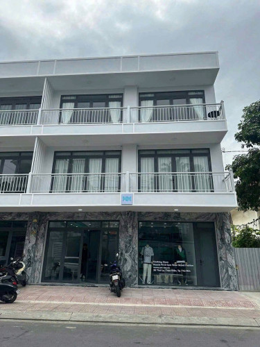 CHO THUÊ] Mặt bằng 2 tầng trống suốt mới toanh