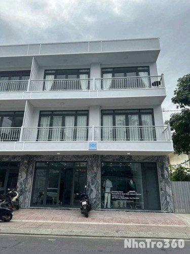 CHO THUÊ] Mặt bằng 2 tầng trống suốt mới toanh