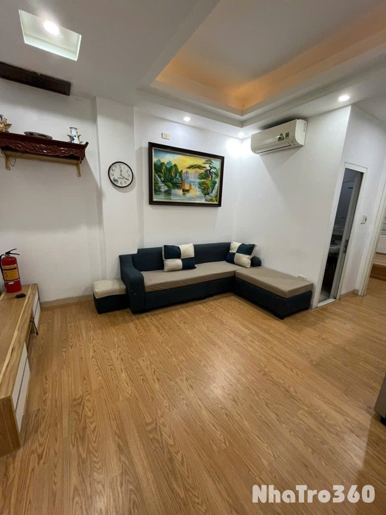 Chính Chủ Cho Thuê Chung Cư Cao Cấp 2 Ngủ 1 Khách