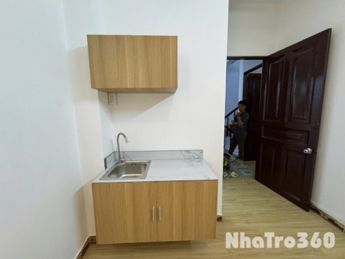 Cho thuê căn hộ Q10, đường 3 Tháng 2, gần Vạn Hạnh Mall, Nhà Thờ Đồng Tiến, ĐH Y Khoa, Huflit