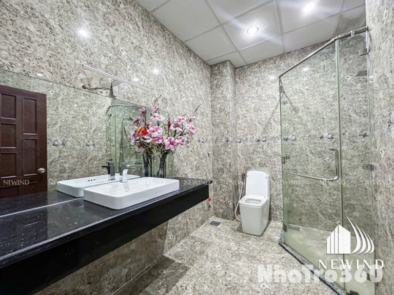 Studio bancong rộng 45m2 ở kdc jamona city q7