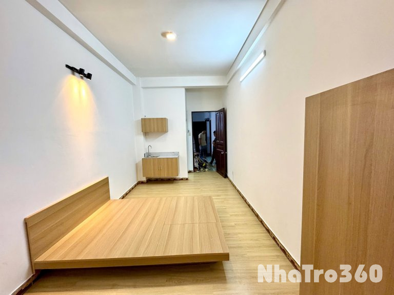 Cho thuê căn hộ Q10, đường 3 Tháng 2, gần Vạn Hạnh Mall, Nhà Thờ Đồng Tiến, ĐH Y Khoa, Huflit