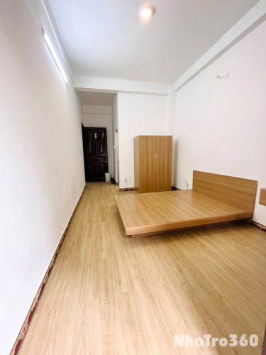 Cho thuê căn hộ Q10, đường 3 Tháng 2, gần Vạn Hạnh Mall, Nhà Thờ Đồng Tiến, ĐH Y Khoa, Huflit