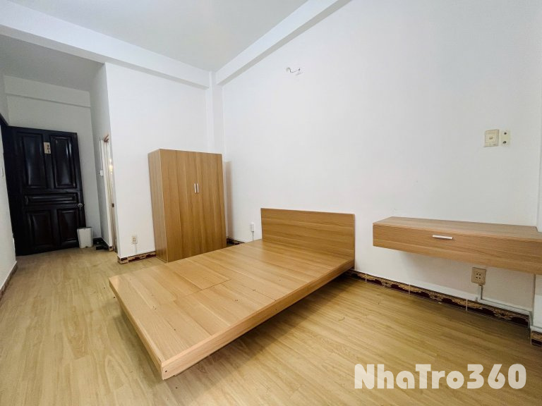 Cho thuê căn hộ Q10, đường 3 Tháng 2, gần Vạn Hạnh Mall, Nhà Thờ Đồng Tiến, ĐH Y Khoa, Huflit