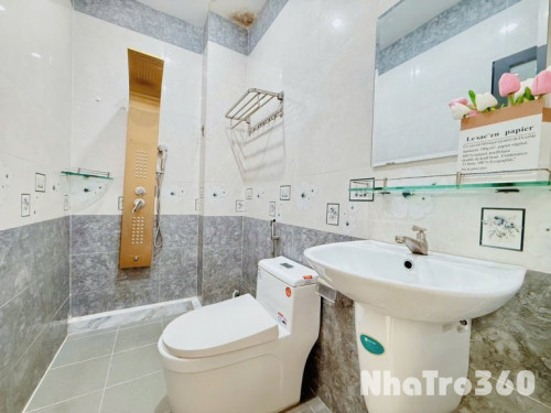 CHO THUÊ CHDV STUDIO FULL NT CỬA SỔ TRỜI GIÁ 5tr5