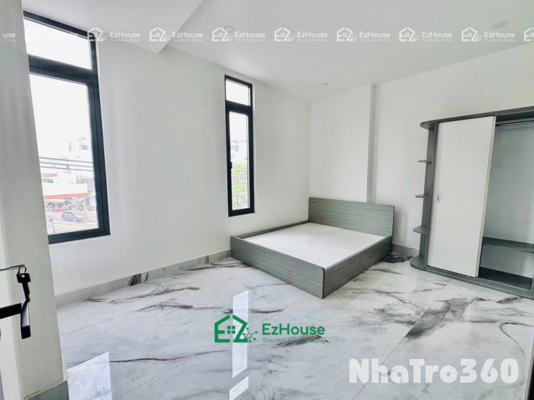 Nội thất cơ bản, cửa sổ trời, thang máy, tự do