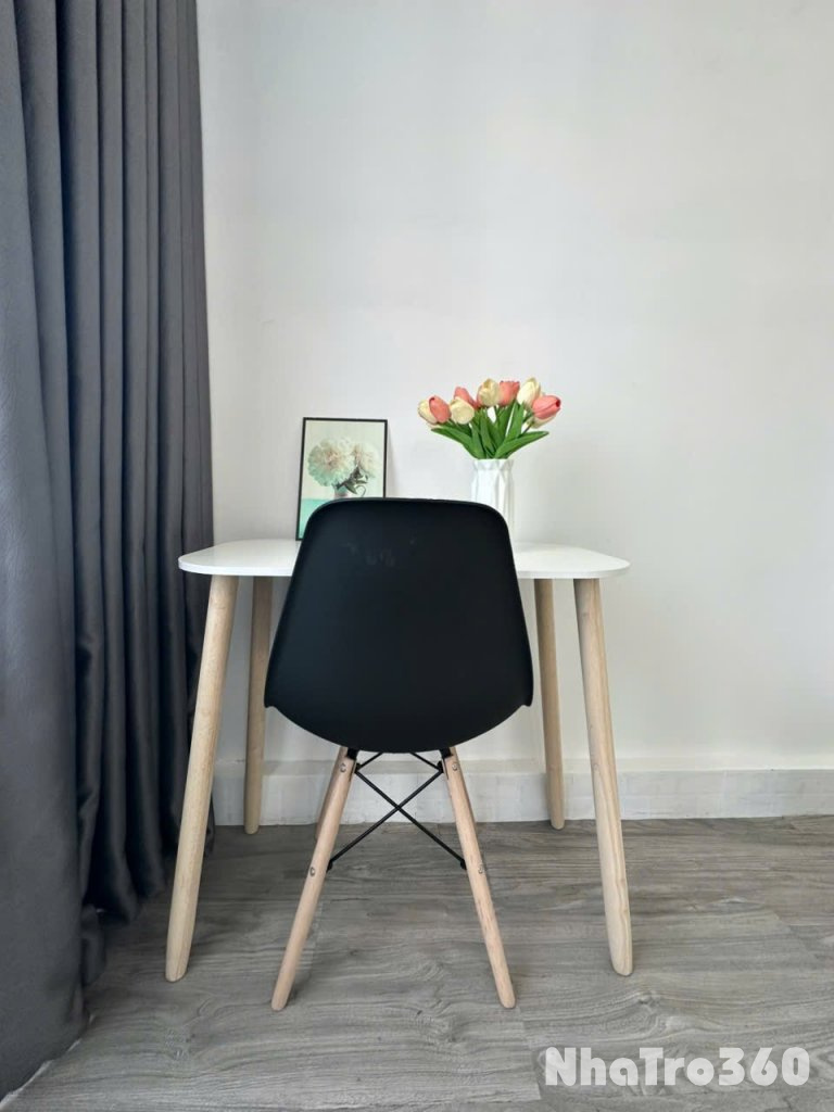 Cho thuê căn hộ 2PN, Q4, đường Tôn Thất Thuyết, gần Cầu Tân Thuận, ĐH Nguyễn Tất Thành, Nhà Thờ Xóm Chiếu