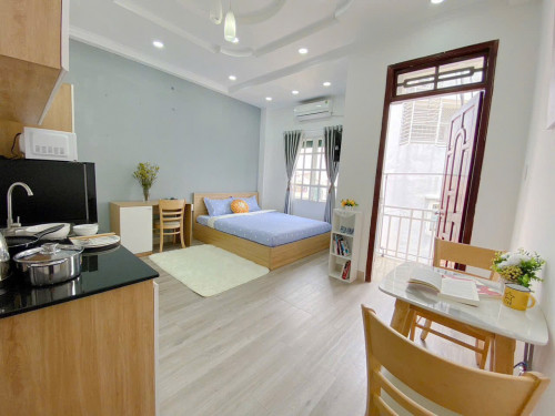 Cho thuê căn hộ Q4, đường Hoàng Diệu, gần Đại Học Luật, ĐH Nguyễn Tất Thành, chợ Xóm Chiếu