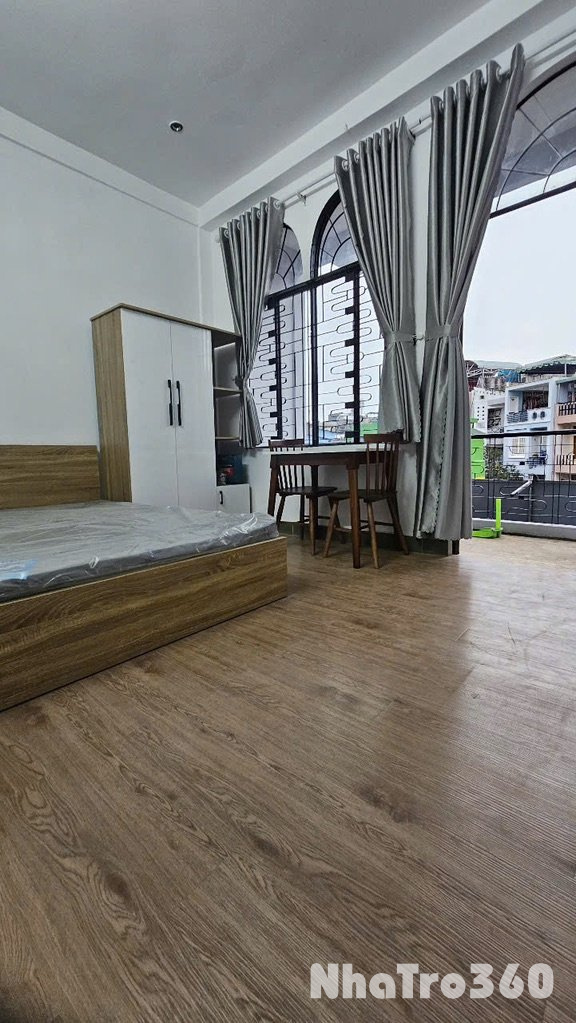 2 phòng ngủ ban công hướng nắng-gió đủ nội thất