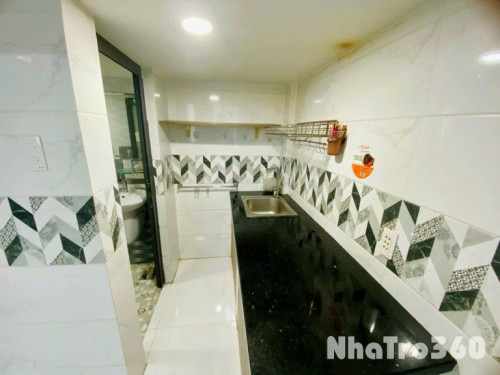 NGAY NGÃ TƯ 4 XÃ - GẦN ĐẠI HỌC VĂN HIẾN - GIÁ MỀM