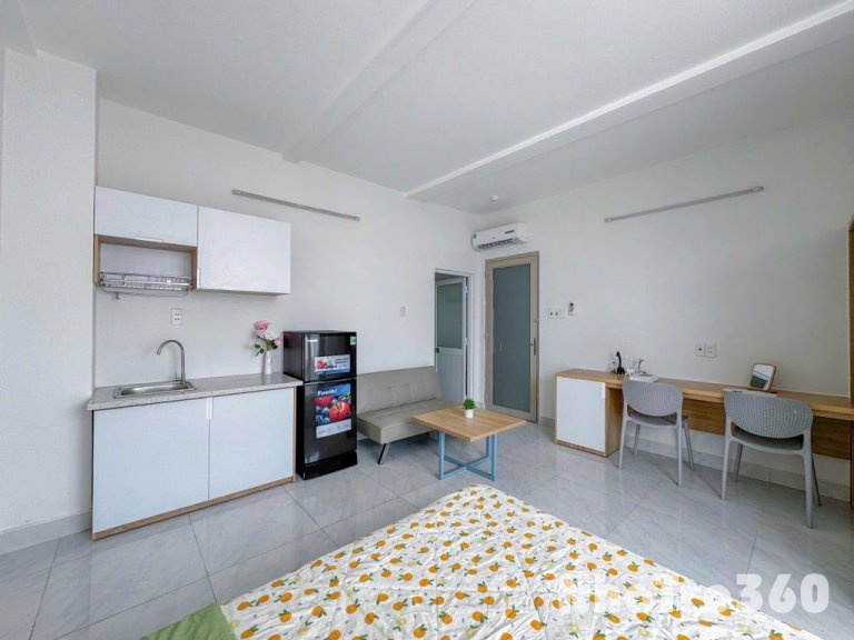 Studio bancong full nội thất tại Tân Quy Q7