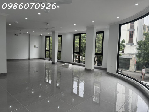 Cho thuê mặt bằng Nhà phố liền kề khu TDC Tứ Hiệp, LÔ GÓC, DT 140m², giá 18tr/th ( TL )