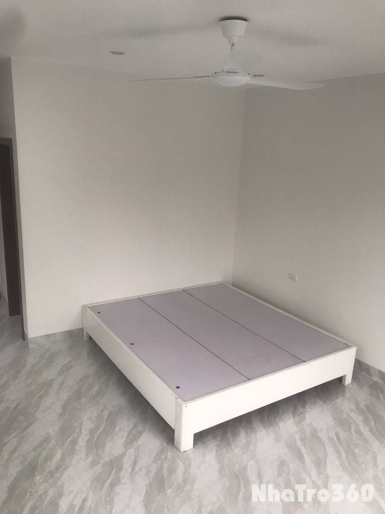Cần cho thuê nhà phố Hoa Lâm