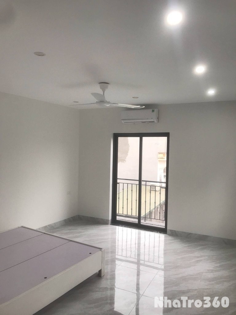 Cần cho thuê nhà phố Hoa Lâm