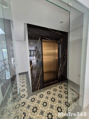 Mình cho thuê nhà mới, hai mặt tiền, Thụy Khuê, 103m2x 4T vỉa hè 29 Tr