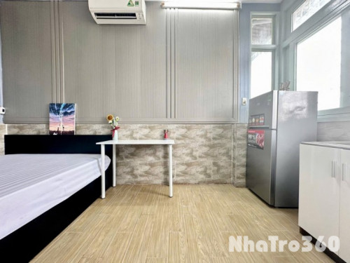 Full nội thất, cửa sổ trời, tự do, giá rẻ