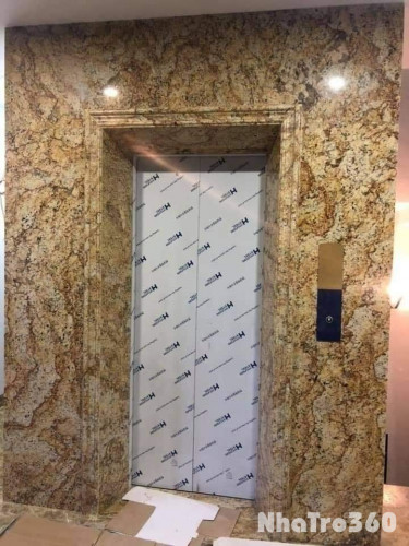 Tôi cho thuê nhà mới, căn góc, 93m2_ 5T; vỉa hè, Hoàng Quốc Việt-30 Tr