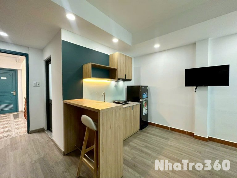 CĂN HỘ CỬA SỔ LỚN MẶT TIỀN ĐƯỜNG TRƯỜNG SƠN, QUẬN 10 GẦN BIGC, CV LÊ THỊ RIÊNG,...